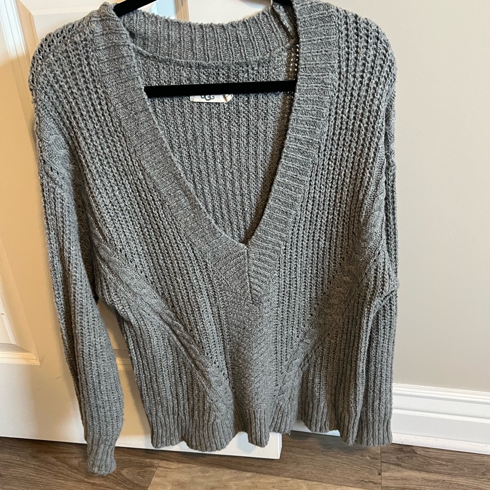 Ugg v neck sweater